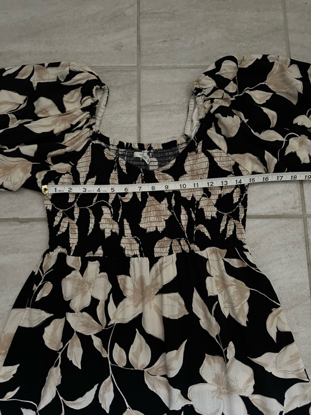 Maurices Black Smocked Puff Sleeve Beige Floral Dress Boho Vacation Size M - Picture 9 of 10
